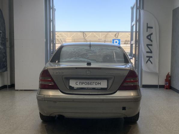 Mercedes-Benz C-Класс II (W203) Рестайлинг с пробегом 2004 года, цена 510 000 рублей, 295000 км, седан, Автокод Объявления