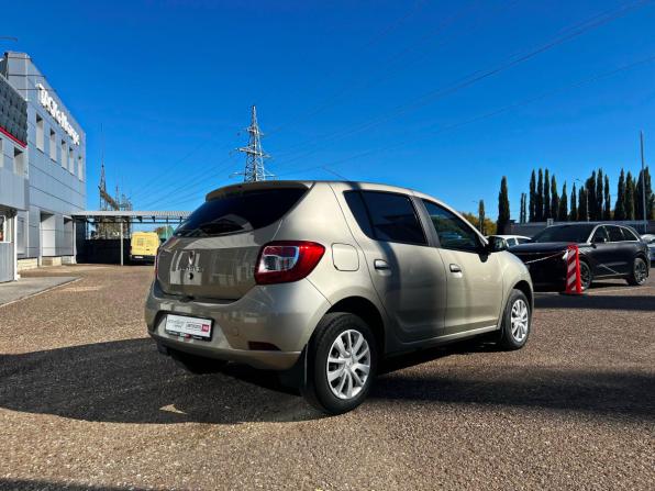 Renault Sandero II Рестайлинг с пробегом 2018 года, цена 1 071 000 рублей, 73133 км, хэтчбек, Автокод Объявления