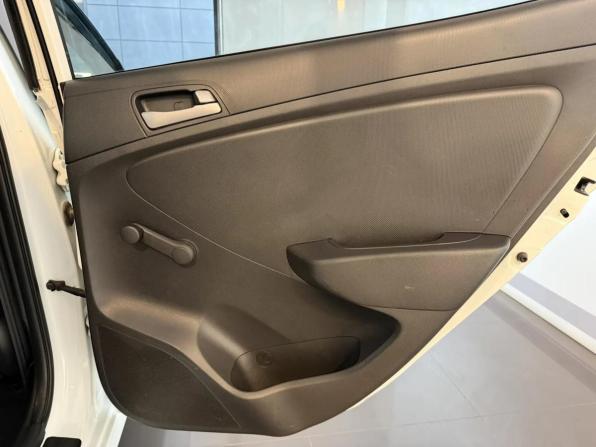 Hyundai Solaris I Рестайлинг с пробегом 2014 года, цена 595 000 рублей, 228820 км, седан, Автокод Объявления