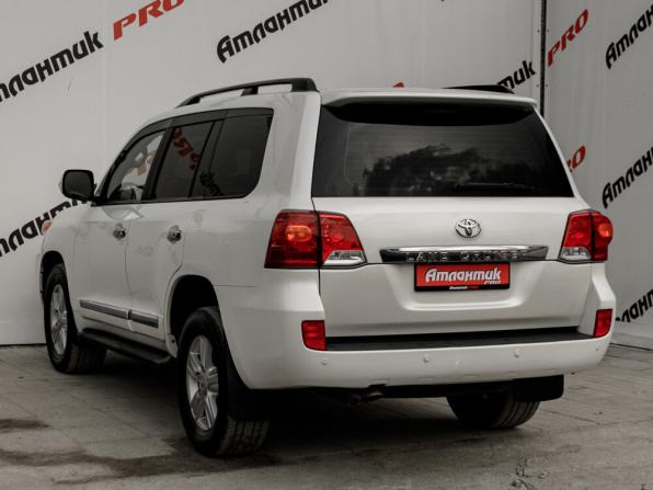 Toyota Land Cruiser 200 Series Рестайлинг 1 с пробегом 2012 года, цена 3 490 000 рублей, 196928 км, внедорожник, Автокод Объявления