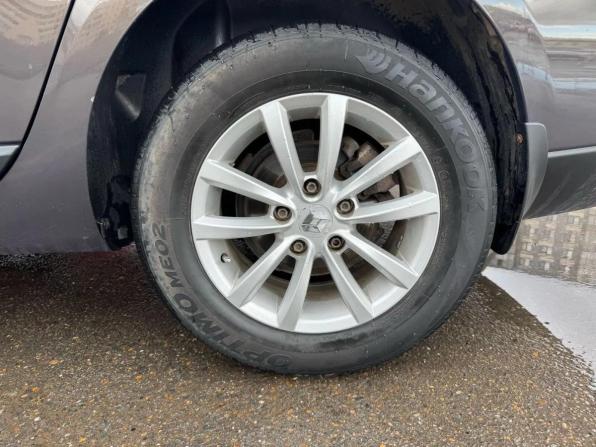 Renault Fluence I Рестайлинг с пробегом 2013 года, цена 773 015 рублей, 148722 км, седан, Автокод Объявления