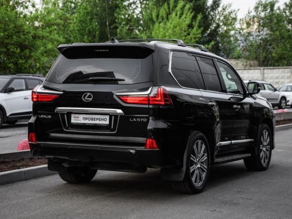 Lexus LX III Рестайлинг 2 с пробегом 2016 года, цена 6 499 000 рублей, 239708 км, внедорожник, Автокод Объявления