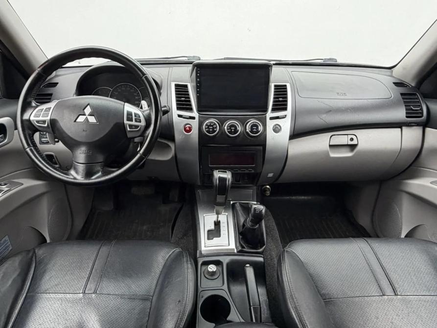 Mitsubishi Pajero Sport II Москва  - изображение 9