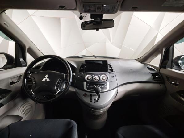 Mitsubishi Grandis I с пробегом 2008 года, цена 541 000 рублей, 174687 км, минивэн, Автокод Объявления