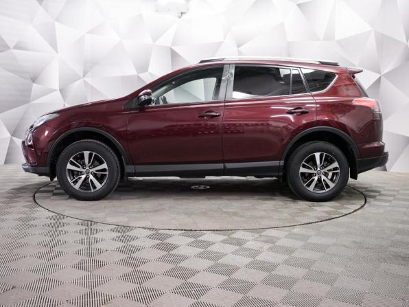 Toyota RAV4 IV (XA40) Рестайлинг с пробегом 2018 года, цена 2 645 000 рублей, 130400 км, внедорожник, Автокод Объявления