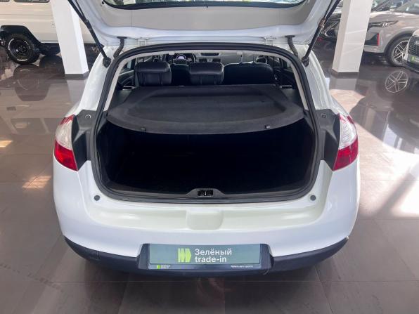 Renault Megane III Рестайлинг с пробегом 2013 года, цена 590 000 рублей, 228410 км, хэтчбек, Автокод Объявления