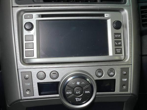 Toyota Verso I с пробегом 2012 года, цена 1 040 000 рублей, 262555 км, компактвэн, Автокод Объявления