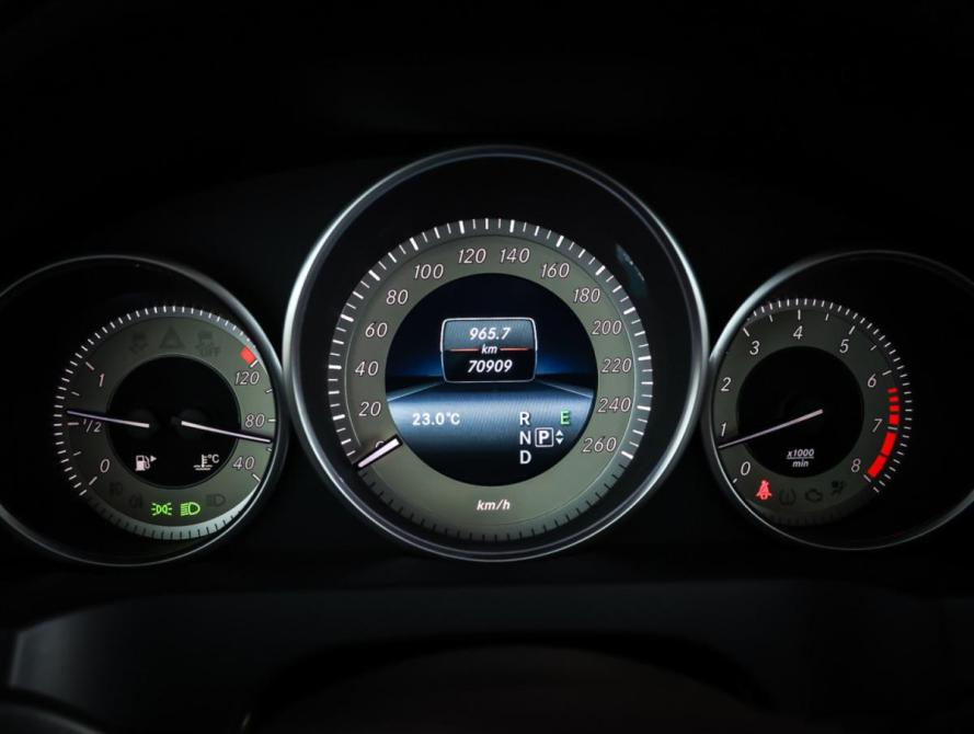 Mercedes-Benz E-Класс IV (W212 S212 C207) Рестайлинг Москва  - изображение 16