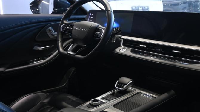 Chery Arrizo 8 с пробегом 2023 года, цена 2 295 000 рублей, 26800 км, седан, Автокод Объявления