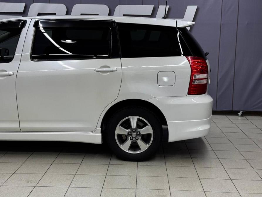 Toyota Wish I Благовещенск  - изображение 8