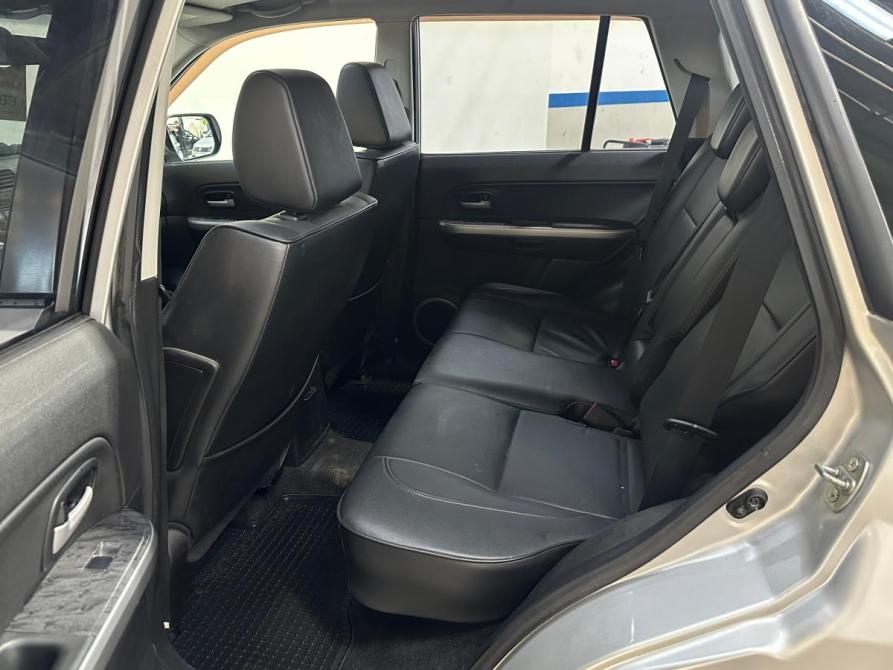 Suzuki Grand Vitara II Рестайлинг Санкт-Петербург  - изображение 10