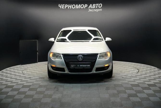 Volkswagen Passat B6 с пробегом 2009 года, цена 782 000 рублей, 310587 км, седан, Автокод Объявления