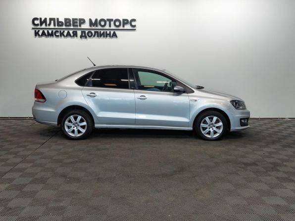 Volkswagen Polo V Рестайлинг с пробегом 2016 года, цена 970 000 рублей, 152028 км, седан, Автокод Объявления
