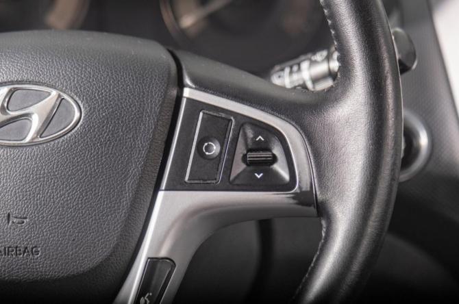 Hyundai Solaris I с пробегом 2011 года, цена 769 000 рублей, 208000 км, хэтчбек, Автокод Объявления