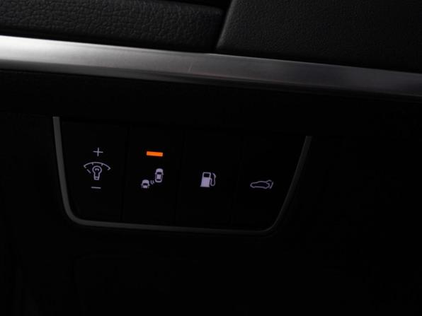 Kia Stinger I с пробегом 2018 года, цена 1 999 000 рублей, 189129 км, лифтбек, Автокод Объявления