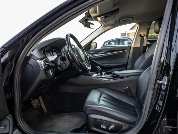 BMW 5 серии VII (G30/G31/G38) с пробегом 2017 года, цена 2 848 000 рублей, 149499 км, седан, Автокод Объявления