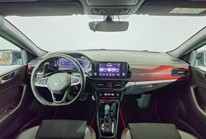 Volkswagen Polo VI с пробегом 2022 года, цена 1 999 000 рублей, 41952 км, лифтбек, Автокод Объявления