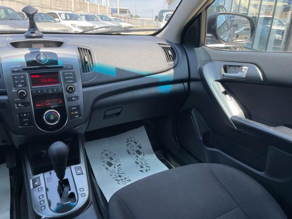 Kia Cerato II с пробегом 2010 года, цена 850 000 рублей, 248000 км, седан, Автокод Объявления