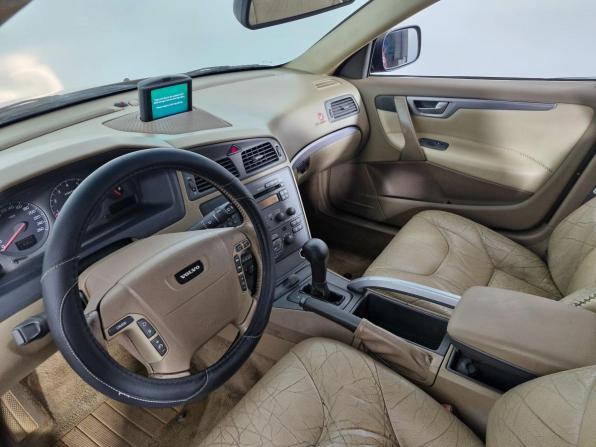Volvo XC70 I с пробегом 2001 года, цена 535 000 рублей, 329759 км, универсал, Автокод Объявления