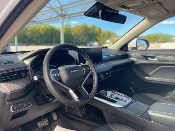Haval Jolion I с пробегом 2022 года, цена 1 550 000 рублей, 83748 км, внедорожник, Автокод Объявления