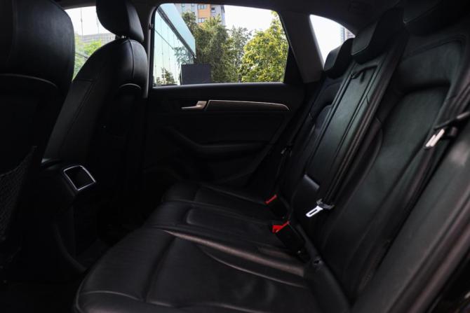 Audi Q5 I (8R) Рестайлинг с пробегом 2014 года, цена 2 350 000 рублей, 239558 км, внедорожник, Автокод Объявления