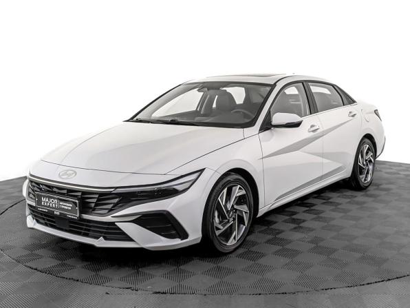 Hyundai Elantra VII (CN7) Рестайлинг с пробегом 2025 года, цена 2 470 000 рублей, 12920 км, седан, Автокод Объявления