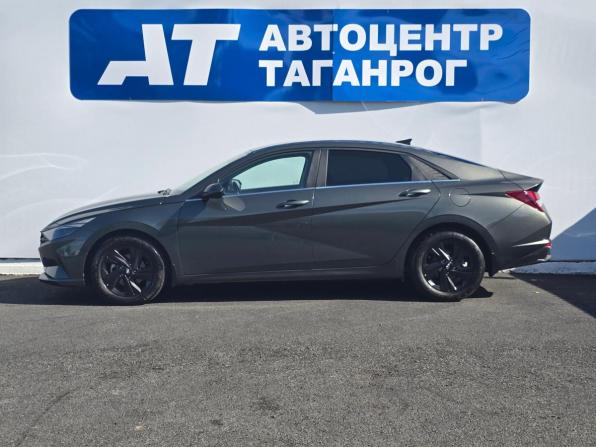 Hyundai Elantra VII (CN7) с пробегом 2021 года, цена 1 999 000 рублей, 125000 км, седан, Автокод Объявления
