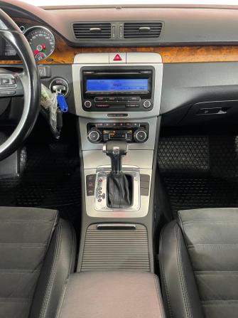 Volkswagen Passat B6 с пробегом 2010 года, цена 899 000 рублей, 197440 км, седан, Автокод Объявления