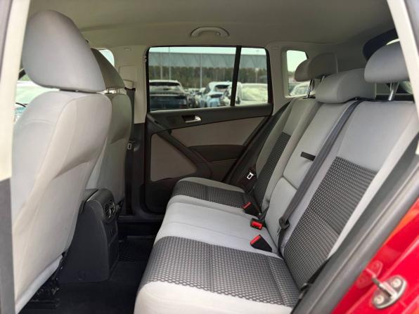 Volkswagen Tiguan I с пробегом 2011 года, цена 695 000 рублей, 260000 км, внедорожник, Автокод Объявления