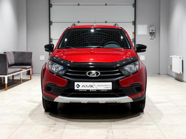 Lada (ВАЗ) Granta I Рестайлинг с пробегом 2022 года, цена 774 255 рублей, 32132 км, универсал, Автокод Объявления