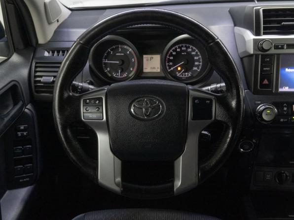 Toyota Land Cruiser Prado 150 Series Рестайлинг 1 с пробегом 2014 года, цена 3 360 000 рублей, 158614 км, внедорожник, Автокод Объявления