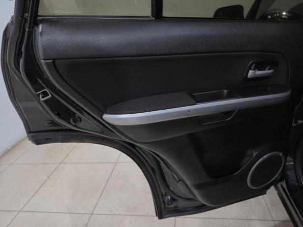 Suzuki Grand Vitara II Рестайлинг с пробегом 2010 года, цена 990 000 рублей, 182313 км, внедорожник, Автокод Объявления