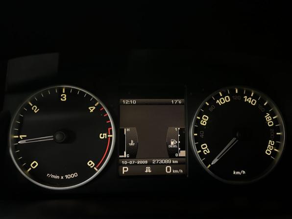 Land Rover Discovery IV с пробегом 2011 года, цена 1 407 000 рублей, 273089 км, внедорожник, Автокод Объявления