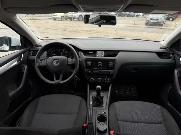 Skoda Octavia III (A7) с пробегом 2015 года, цена 1 050 000 рублей, 147105 км, лифтбек, Автокод Объявления