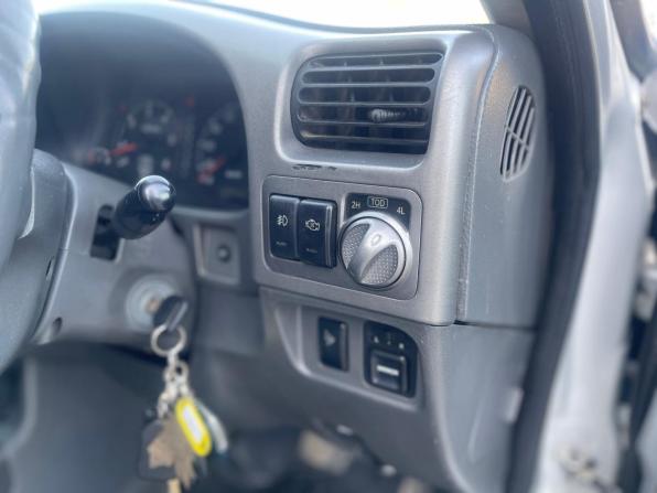 Isuzu Wizard II с пробегом 2000 года, цена 517 000 рублей, 272962 км, внедорожник, Автокод Объявления