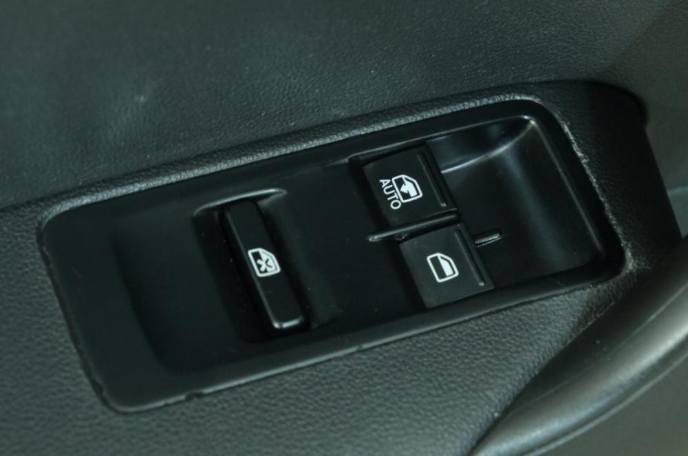 Volkswagen Polo V Омск  - изображение 10