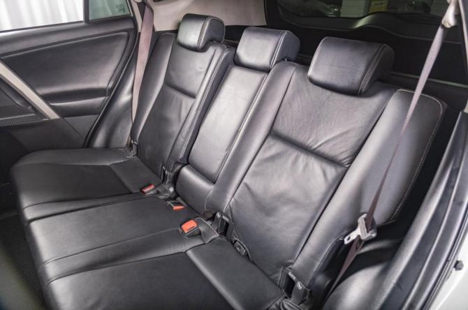 Toyota RAV4 IV (XA40) с пробегом 2014 года, цена 1 999 000 рублей, 237500 км, внедорожник, Автокод Объявления