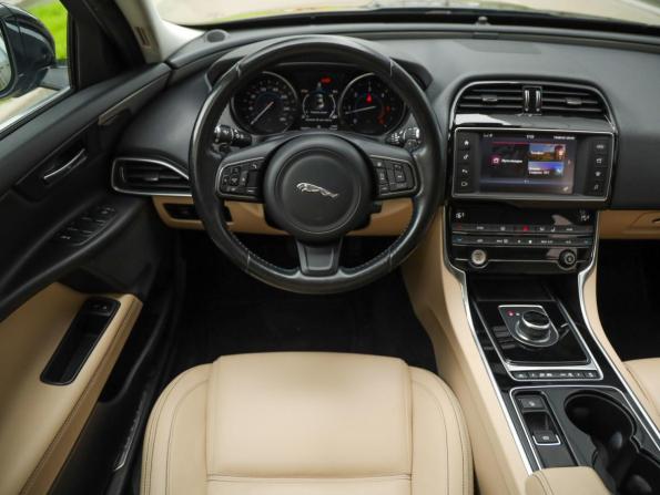Jaguar XE I с пробегом 2017 года, цена 1 875 000 рублей, 104665 км, седан, Автокод Объявления