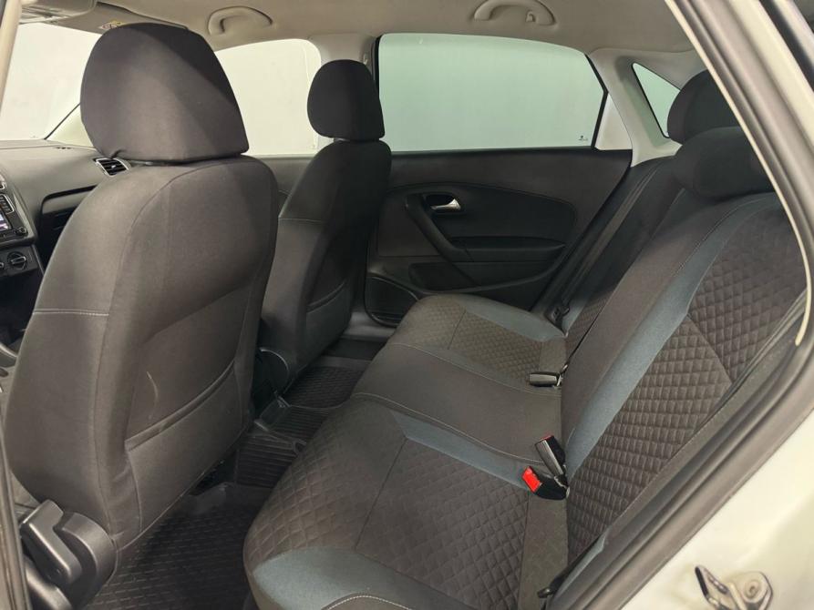 Volkswagen Polo V Рестайлинг Уфа  - изображение 14