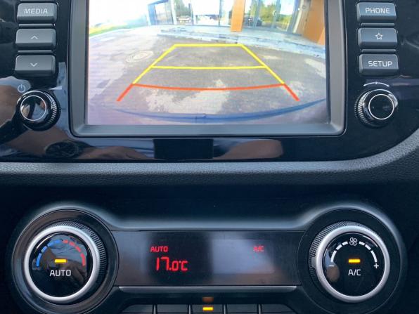 Kia Rio IV Рестайлинг с пробегом 2020 года, цена 1 675 000 рублей, 73795 км, седан, Автокод Объявления