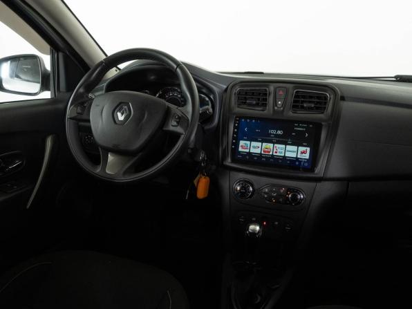 Renault Sandero II с пробегом 2015 года, цена 955 000 рублей, 140000 км, хэтчбек, Автокод Объявления