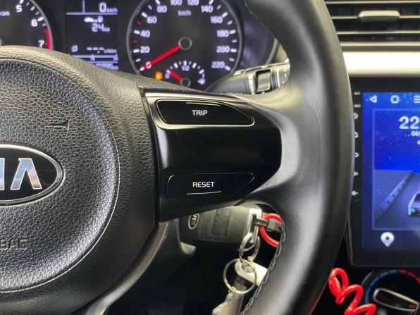 Kia Rio IV с пробегом 2018 года, цена 1 157 000 рублей, 110295 км, седан, Автокод Объявления