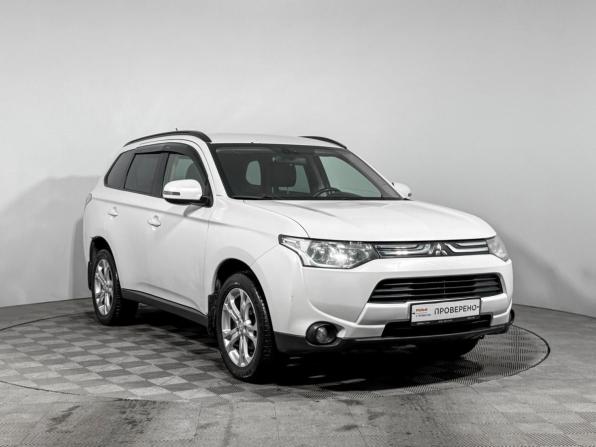 Mitsubishi Outlander III с пробегом 2013 года, цена 1 325 000 рублей, 160000 км, внедорожник, Автокод Объявления