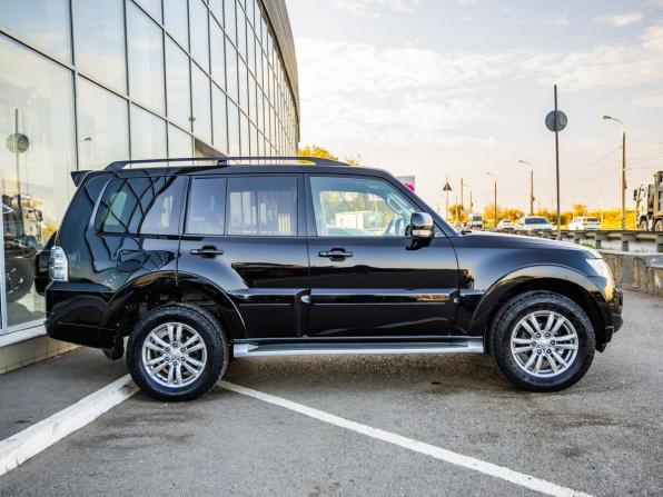 Mitsubishi Pajero IV Рестайлинг 1 с пробегом 2012 года, цена 2 198 000 рублей, 144602 км, внедорожник, Автокод Объявления