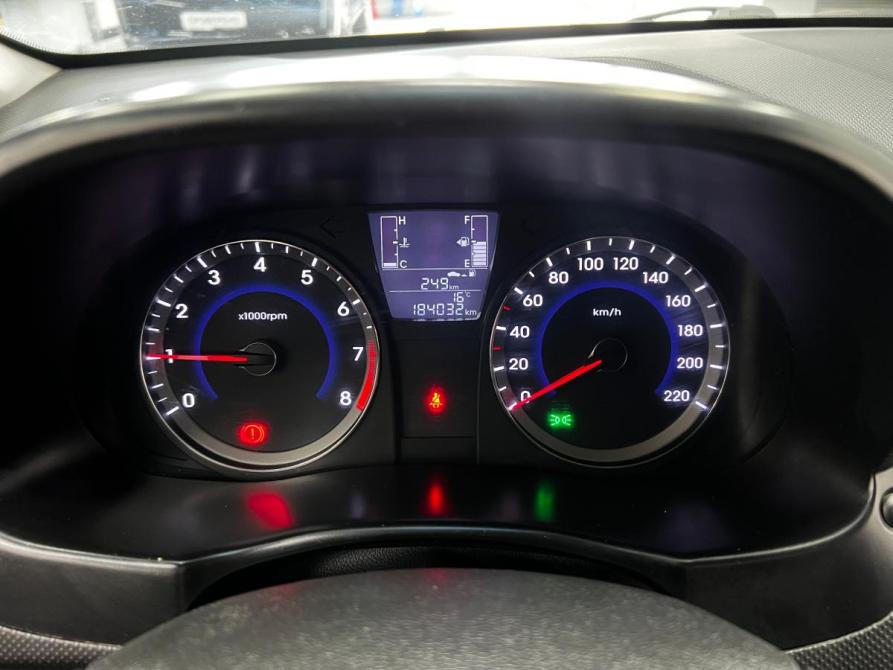 Hyundai Solaris I Рестайлинг Казань  - изображение 9