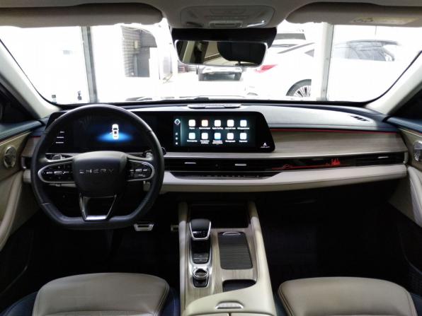 Chery Arrizo 8 с пробегом 2023 года, цена 2 180 000 рублей, 23917 км, седан, Автокод Объявления