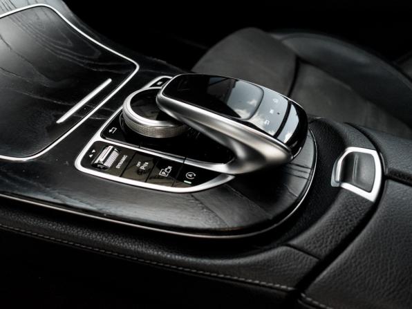 Mercedes-Benz E-Класс V (W213 S213 C238) с пробегом 2019 года, цена 2 830 000 рублей, 198784 км, седан, Автокод Объявления