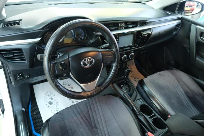 Toyota Corolla XI (E160 E170 E180) с пробегом 2013 года, цена 1 459 000 рублей, 160400 км, седан, Автокод Объявления
