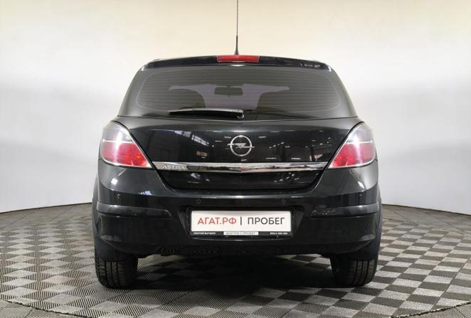 Opel Astra H Рестайлинг с пробегом 2013 года, цена 820 000 рублей, 35140 км, универсал, Автокод Объявления