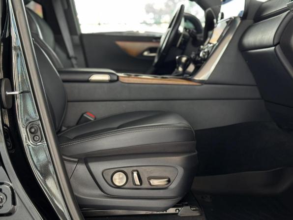 Lexus LX IV с пробегом 2024 года, цена 12 990 000 рублей, 66759 км, внедорожник, Автокод Объявления